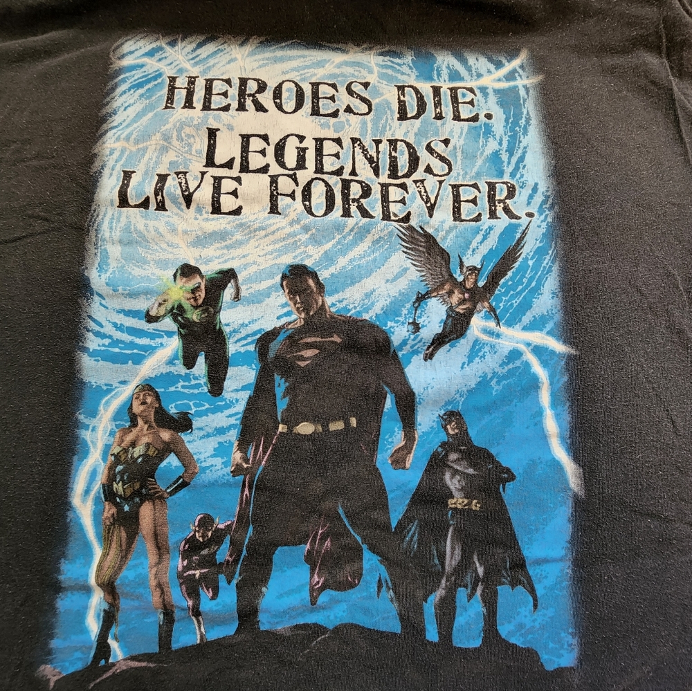 Justice League Tshirt Mens 2X Superman Batman Wonder Woman Green Lantern Flash